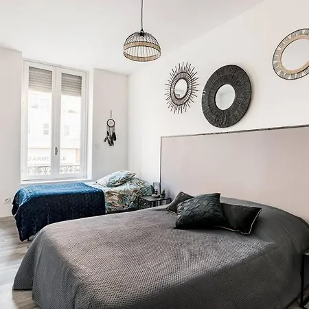 Le Zenith Spacieux Et Apartment Saint-Etienne (Loire)